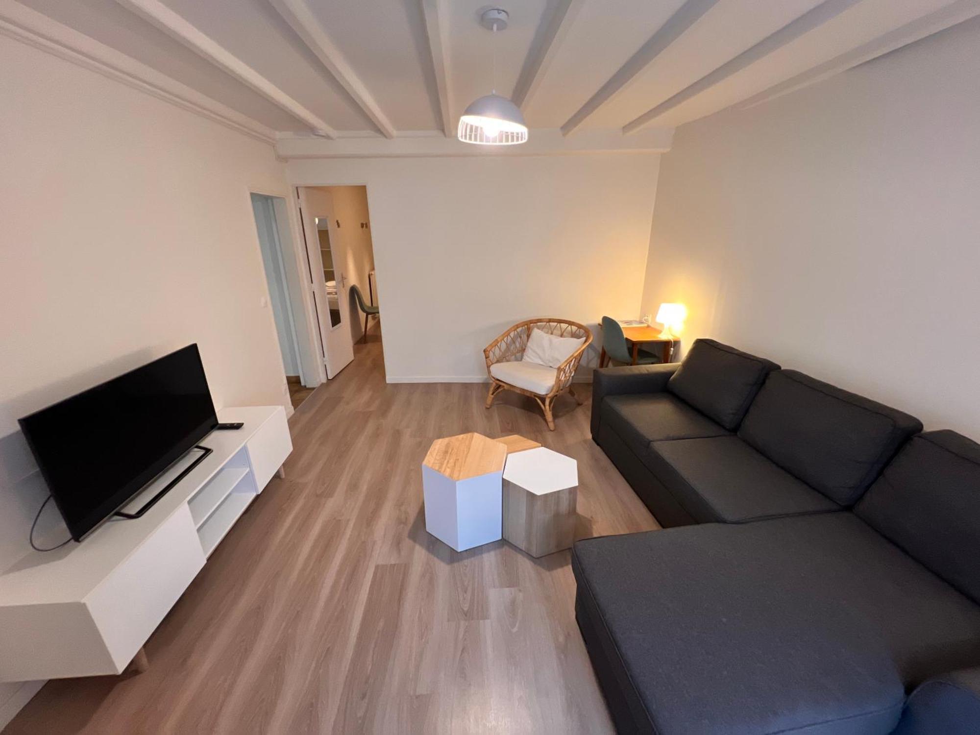 Appartement Rdc 9 Personnes, 2 Chambres, Wifi, Proche Du Centre La Bourboule Exterior foto