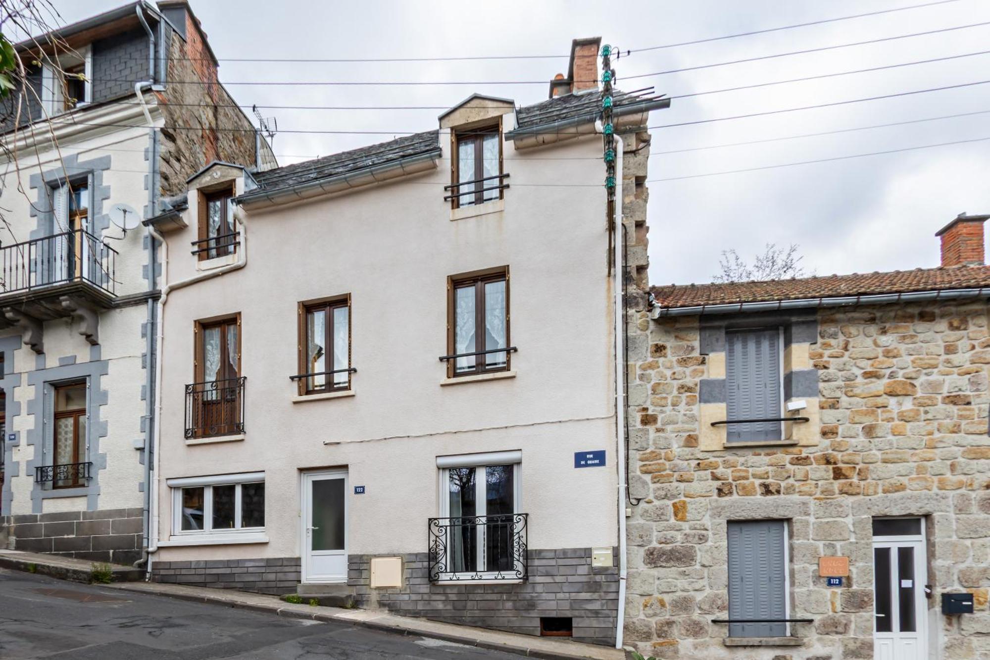 Appartement Rdc 9 Personnes, 2 Chambres, Wifi, Proche Du Centre La Bourboule Exterior foto